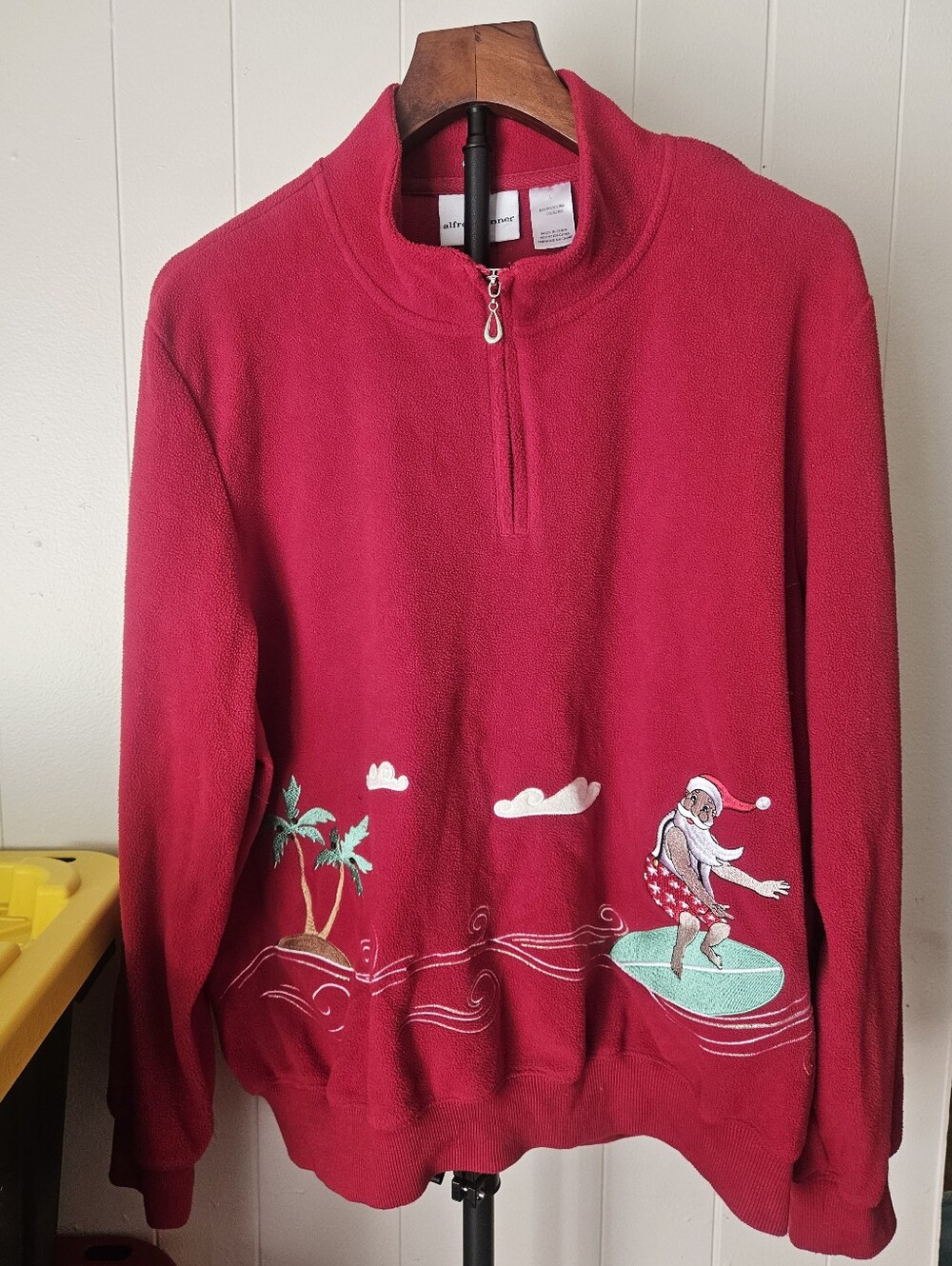 Alfred Dunner Red Surfing Santa Quarter-Zip Turtleneck Sweater Size Large